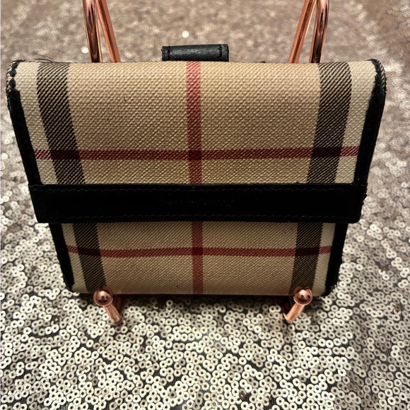 Burberry Handbags - Classic Vintage Burberry Plaid  - Black Trim Wallet w Coin Slot